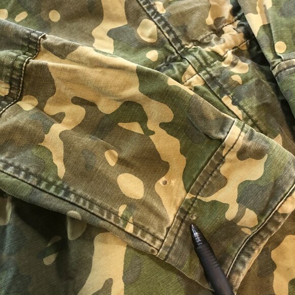 GAP Jacket Mens Extra Small Camouflage Flap Pockets Goth Steampunk Y2K Zip - Picture 7 of 7